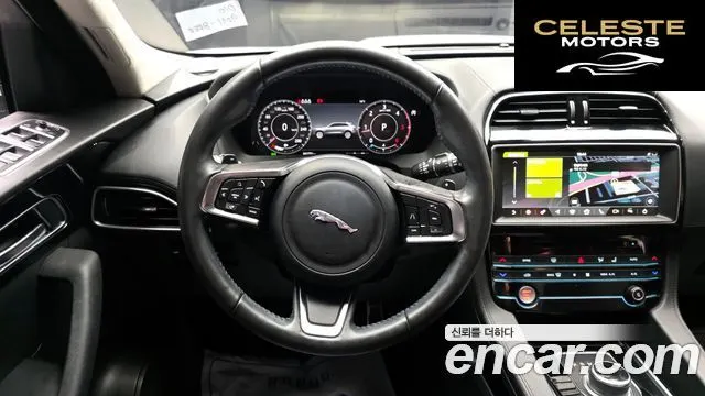 JAGUAR F-PACE 20d 2019 — photo 13 sur 20