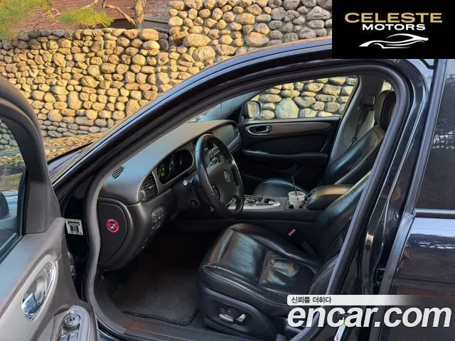 JAGUAR XJR 4.2 2008 — photo 7 sur 13