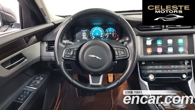 JAGUAR XF (X260) 20d 2017 — photo 15 sur 26