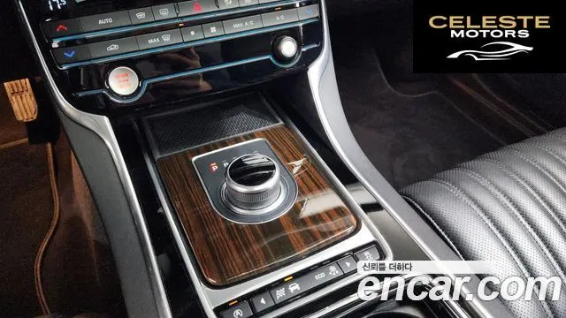 JAGUAR XF (X260) 20d 2017 — photo 9 sur 26