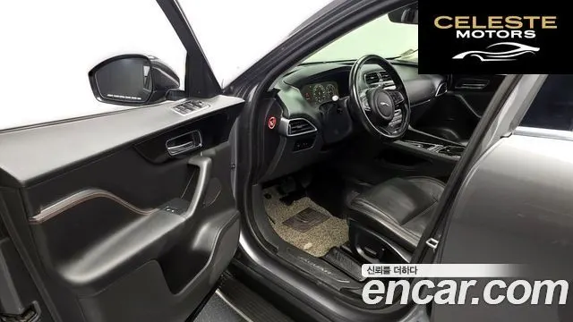JAGUAR F-PACE 20d 2017 — photo 10 sur 20