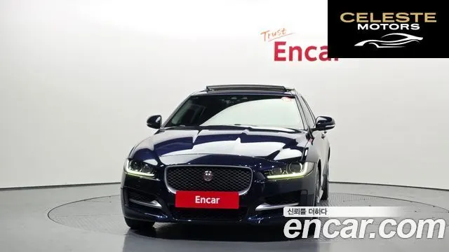 JAGUAR XE 20d RSport 2016 — photo 3 sur 20