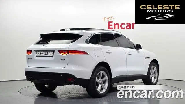 JAGUAR F-PACE 20d 2019 — photo 2 sur 20
