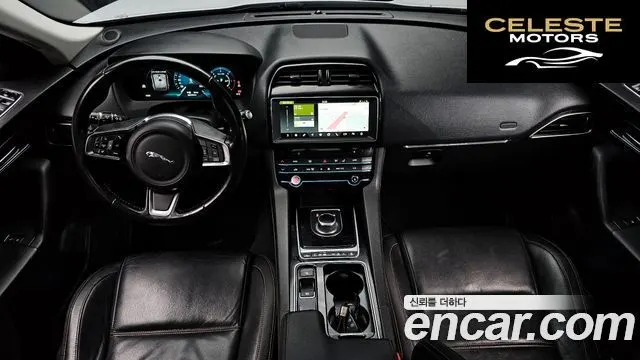 JAGUAR F-PACE 20d 2018 — photo 7 sur 20