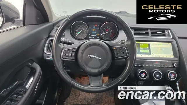 JAGUAR E-PACE P250 S 2018 — photo 13 sur 20