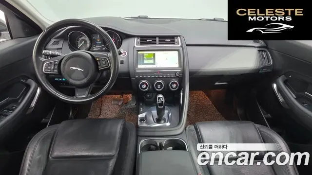 JAGUAR E-PACE P250 S 2018 — photo 7 sur 20