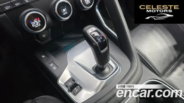 JAGUAR E-PACE P250 S 2018 — photo 9 sur 20