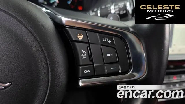 JAGUAR F-PACE 35t R-Sport 2017 — photo 15 sur 20