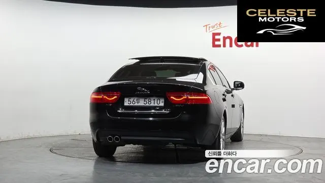 JAGUAR XE 20d 2018 — photo 4 sur 20