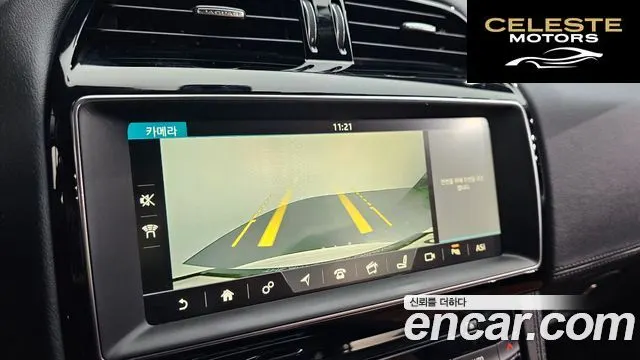 JAGUAR F-PACE 20d 2018 — photo 15 sur 26