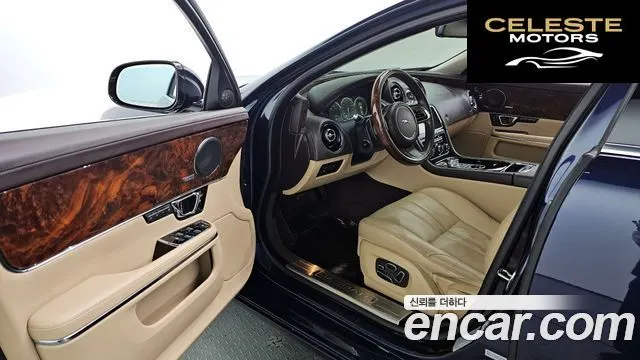 JAGUAR All New XJ 3.0D Premium Luxury SWB 2015 — photo 10 sur 26