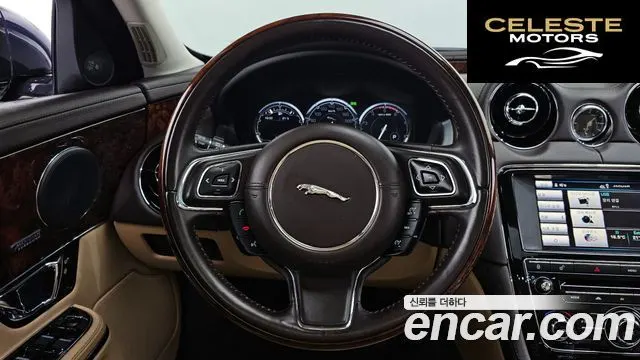 JAGUAR All New XJ 3.0D Premium Luxury SWB 2015 — photo 13 sur 26