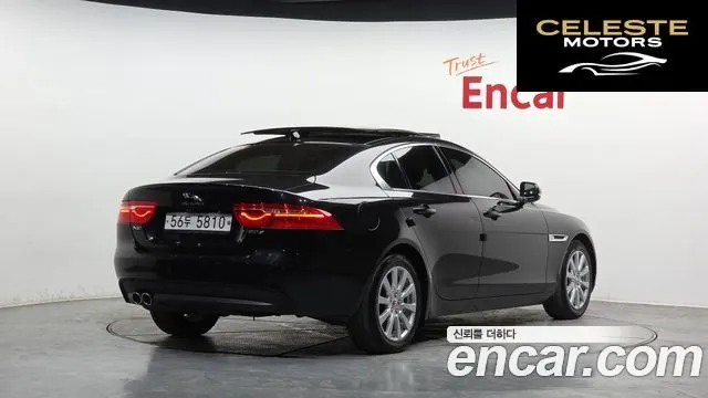 JAGUAR XE 20d 2018 — photo 2 sur 20