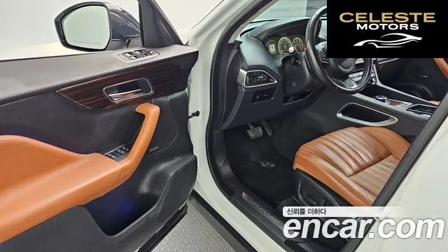 JAGUAR F-PACE 20d 2018 — photo 10 sur 20
