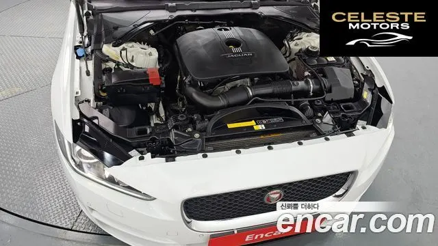 JAGUAR XE 20t 2016 — photo 6 sur 20