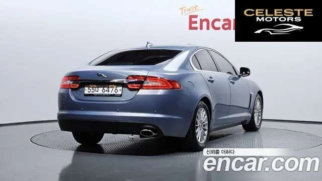 JAGUAR New XF 2.2p. Luxury 2014 — photo 2 sur 20