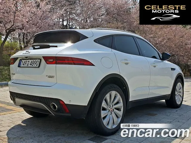 JAGUAR E-PACE P250 SE 2020 — photo 3 sur 17