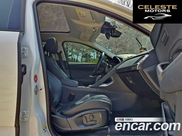 JAGUAR E-PACE P250 SE 2020 — photo 6 sur 17