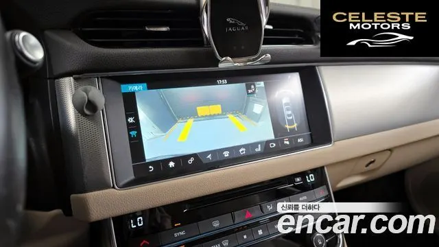 JAGUAR XF (X260) 20d AWD 2017 — photo 15 sur 20