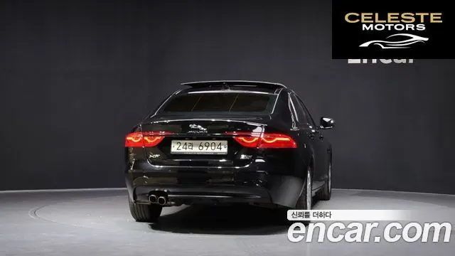JAGUAR XF (X260) 20d AWD 2017 — photo 4 sur 20
