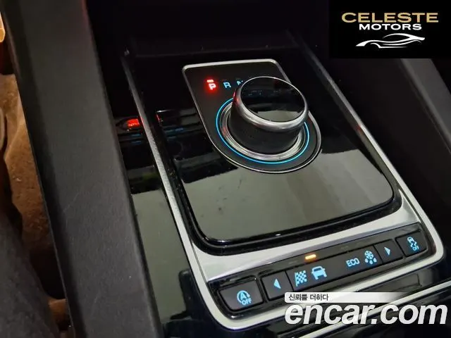 JAGUAR F-PACE 20d 2018 — photo 11 sur 17