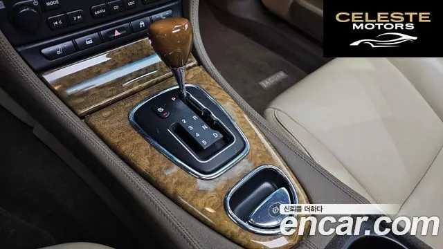 JAGUAR S-TYPE 2.7D 2008 — photo 9 sur 26
