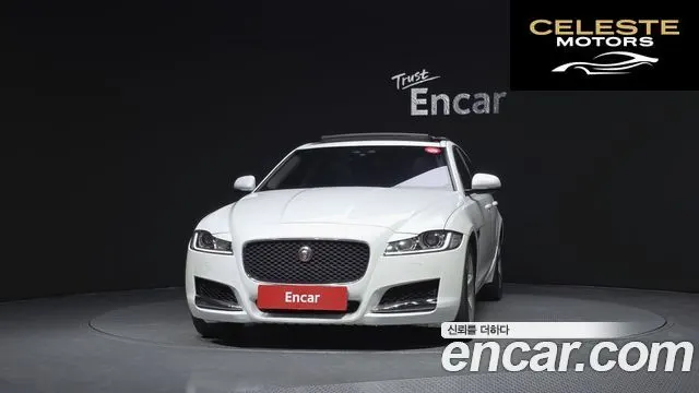 JAGUAR XF (X260) 25t 2018 — photo 3 sur 38