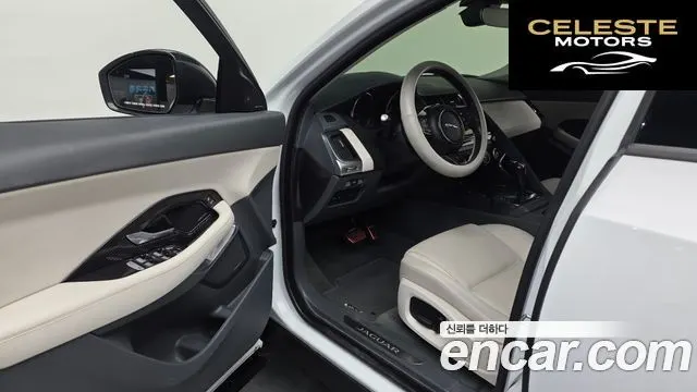 JAGUAR E-PACE P250 S 2018 — photo 10 sur 20