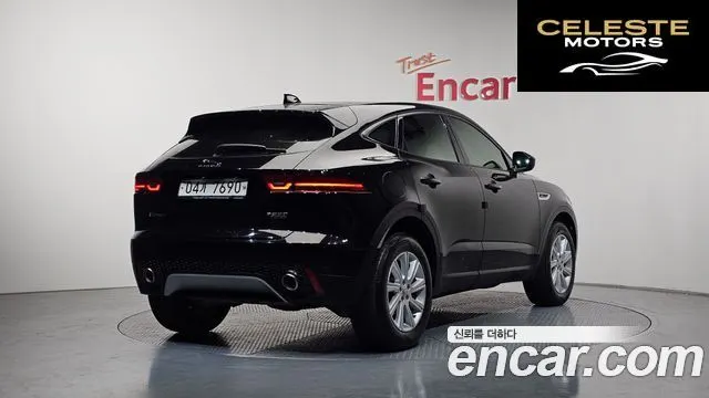JAGUAR E-PACE P250 S 2018 — photo 2 sur 20