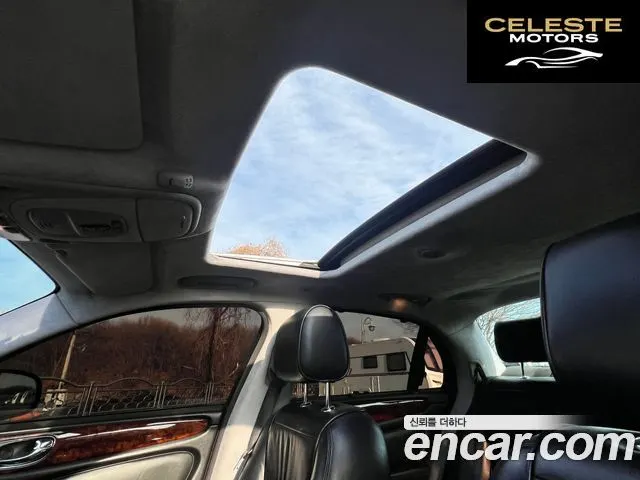 JAGUAR New XJ 2.7D SWB 2008 — photo 15 sur 26