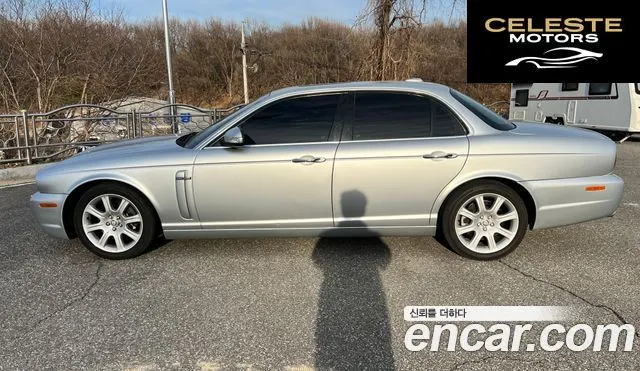 JAGUAR New XJ 2.7D SWB 2008 — photo 3 sur 26