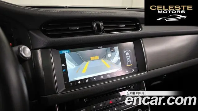 JAGUAR XF (X260) 3.0 S AWD 2017 — photo 15 sur 20