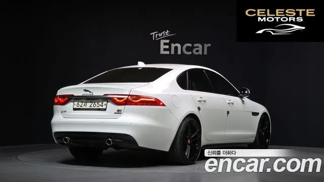 JAGUAR XF (X260) 3.0 S AWD 2017 — photo 2 sur 20