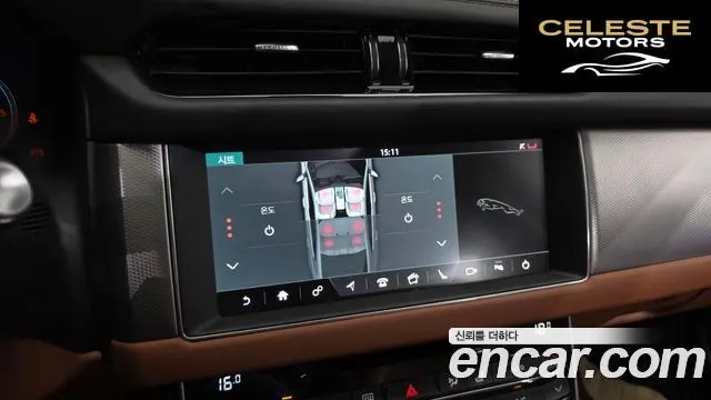 JAGUAR XF (X260) 20d 2018 — photo 17 sur 20