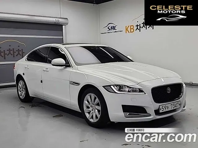 JAGUAR XF (X260) 20d 2017 — photo 4 sur 26