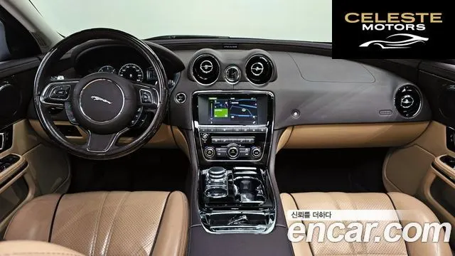 JAGUAR All New XJ 3.0D Premium Luxury SWB 2017 — photo 10 sur 30