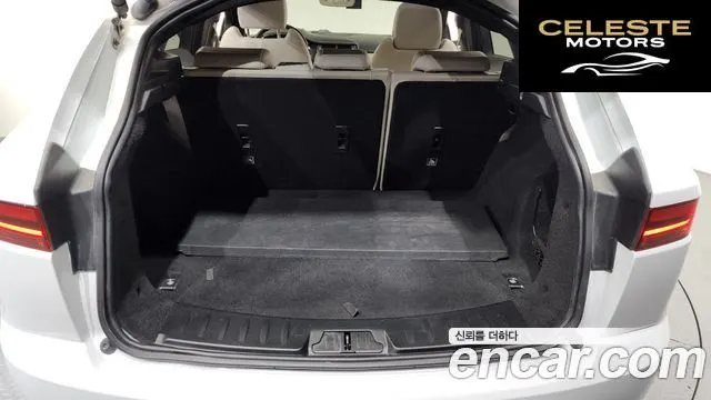 JAGUAR E-PACE P250 R-Dynamic SE 2018 — photo 20 sur 20