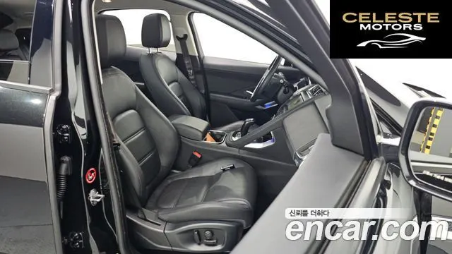 JAGUAR E-PACE D180 S 2019 — photo 11 sur 20