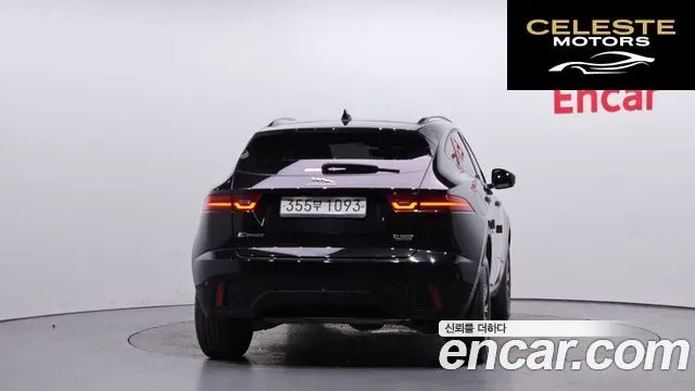 JAGUAR E-PACE D180 S 2019 — photo 4 sur 20