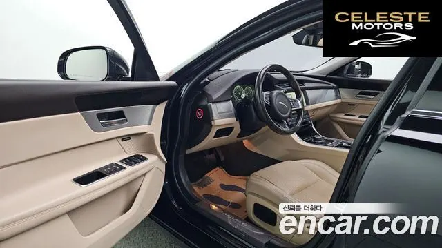 JAGUAR XF (X260) 25t 2018 — photo 10 sur 20