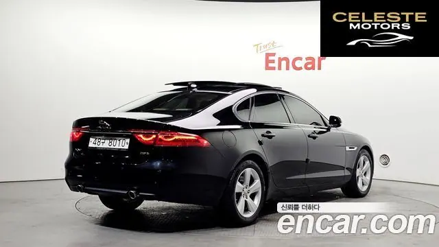 JAGUAR XF (X260) 25t 2018 — photo 2 sur 20