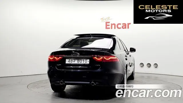 JAGUAR XF (X260) 25t 2018 — photo 4 sur 20