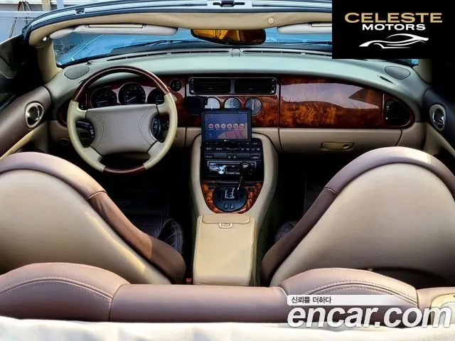 JAGUAR XK8 Cabriolet 1999 — photo 12 sur 26