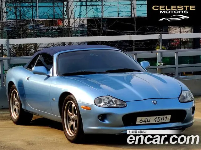 JAGUAR XK8 Cabriolet 1999 — photo 21 sur 26