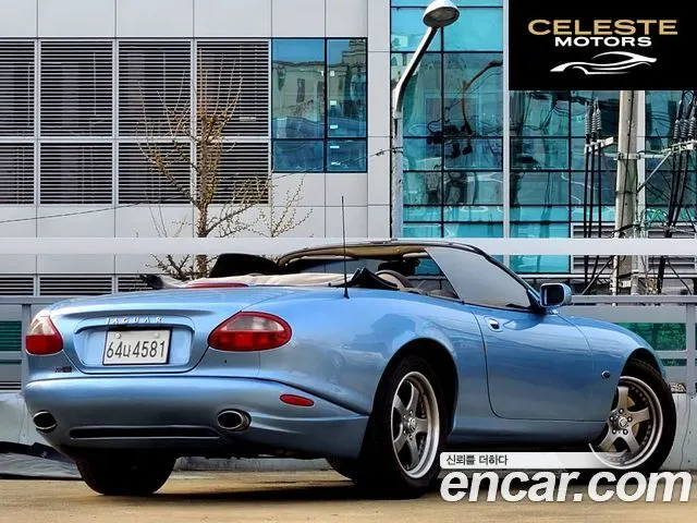 JAGUAR XK8 Cabriolet 1999 — photo 7 sur 26