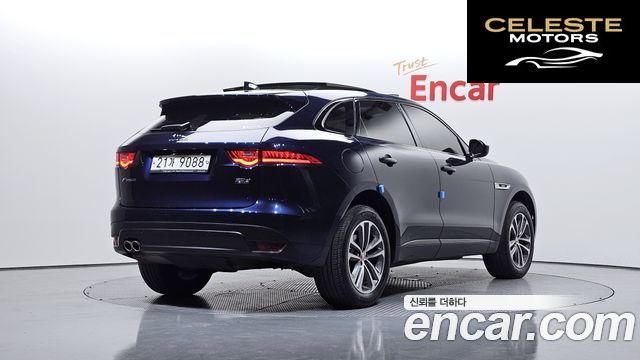 JAGUAR F-PACE 20d R-Sport 2018 — photo 2 sur 33