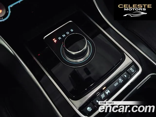 JAGUAR XF (X260) 20d 2018 — photo 17 sur 26