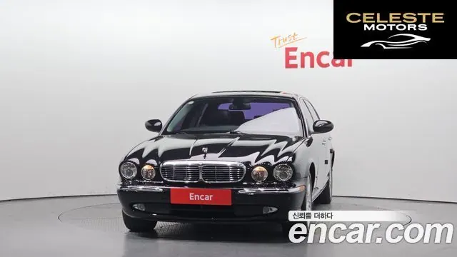 JAGUAR XJ-8 4.2 2005 — photo 3 sur 20