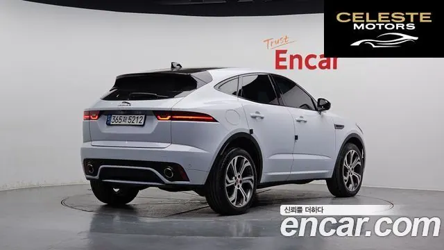 JAGUAR E-PACE P250 First Edition 2018 — photo 2 sur 41