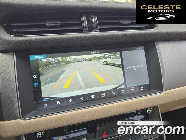 JAGUAR XF (X260) 20d 2019 — photo 14 sur 26